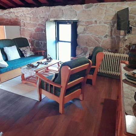 Caserio De Fontes Nogueira De Ramuin Esterno foto